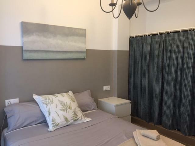 Apartamento Turistico En Pleno Centro De Ferrol Apartment Luaran gambar